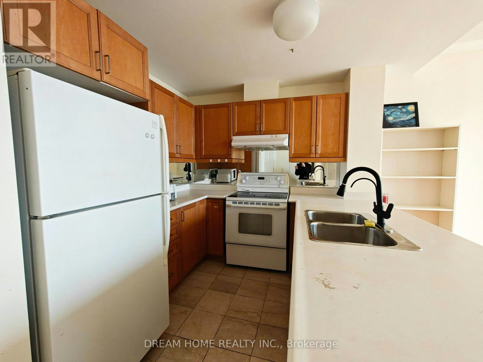 UPH05-28 Byng Avenue, Toronto, ON, M2N 7H4 - 10