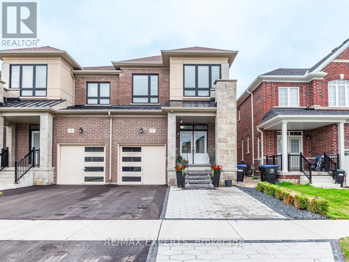 12 Ferragine Crescent, Bradford West Gwillimbury, ON, L3Z 2A6