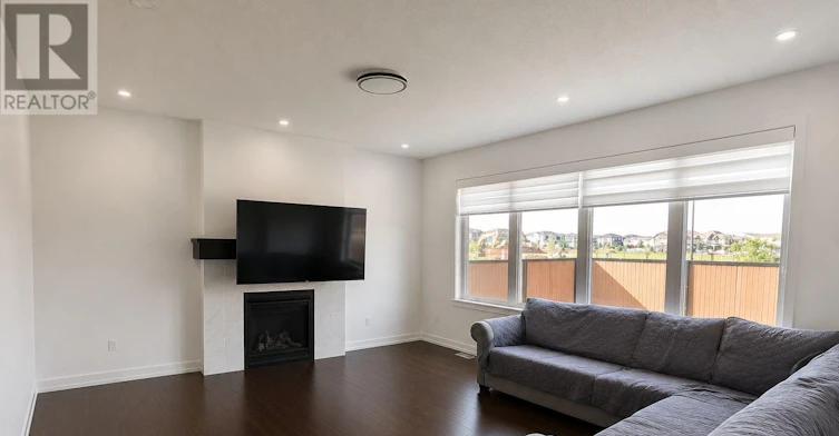 800 Paseana Place, Ottawa, ON, K2V 0P7 - 3