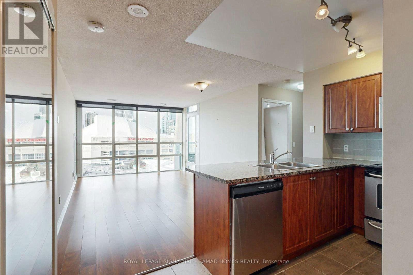 1915-51 Lower Simcoe Street, Toronto, ON, M5J 3A2 - 5