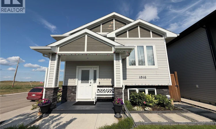 4046 33rd Street W