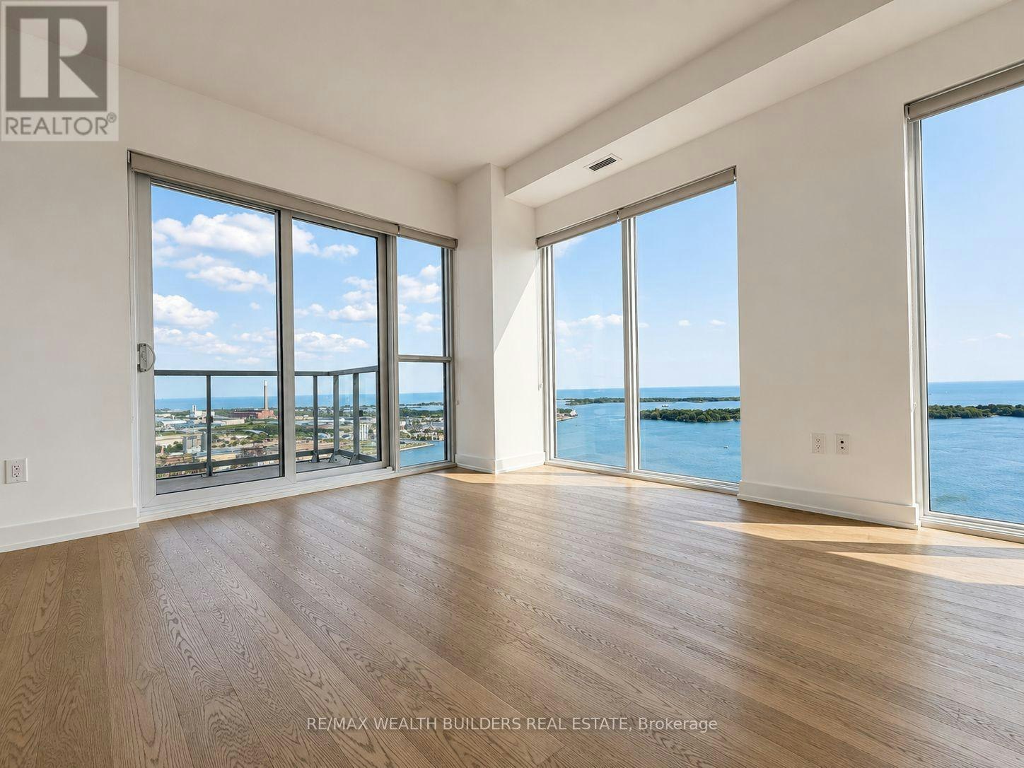 4201-15 Lower Jarvis Street, Toronto, ON, M5E 1R7 - 4
