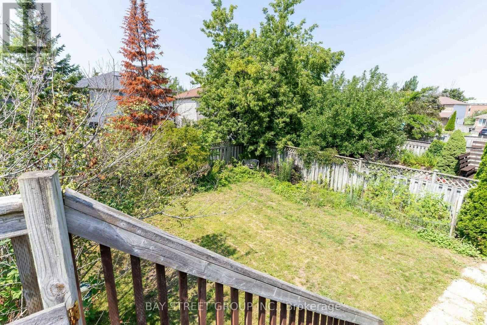 14 Orok Lane, Barrie, ON, L4M 6H4 - 23