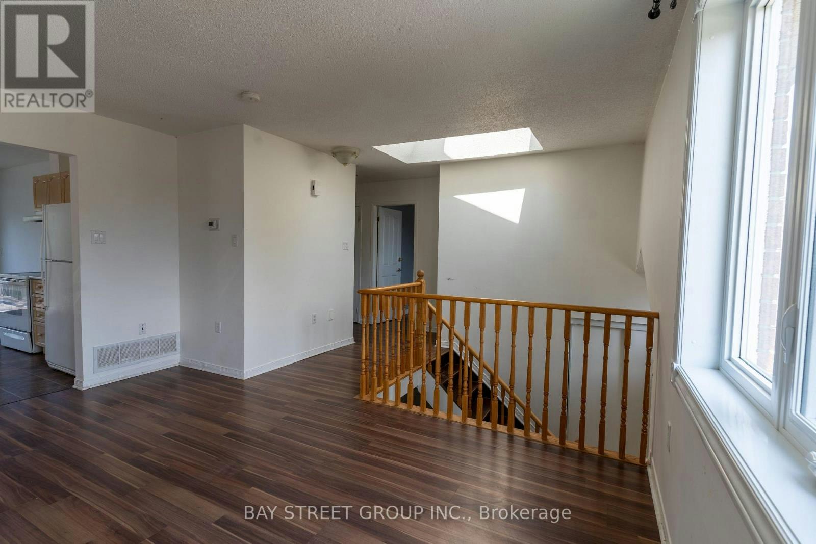 14 Orok Lane, Barrie, ON, L4M 6H4 - 7