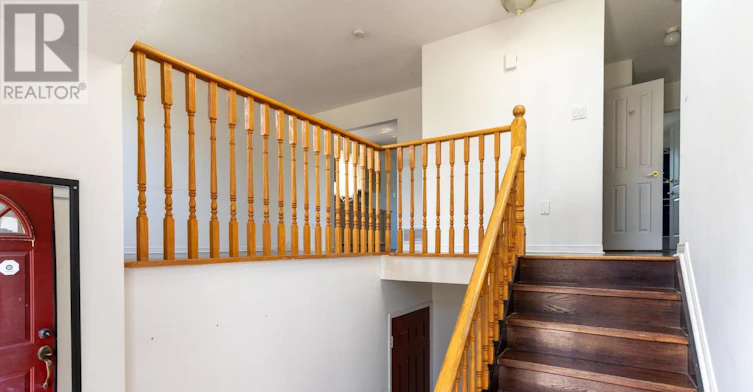 14 Orok Lane, Barrie, ON, L4M 6H4 - 3