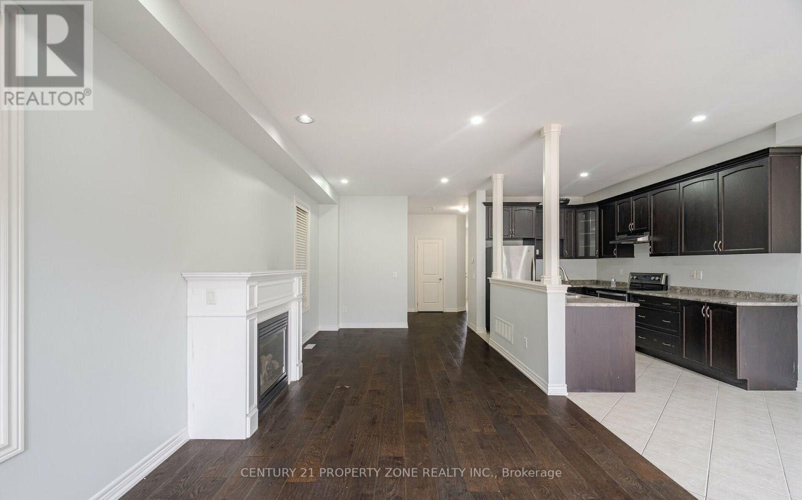 6 Dufay Road, Brampton, ON, L7A 0B5 - 4