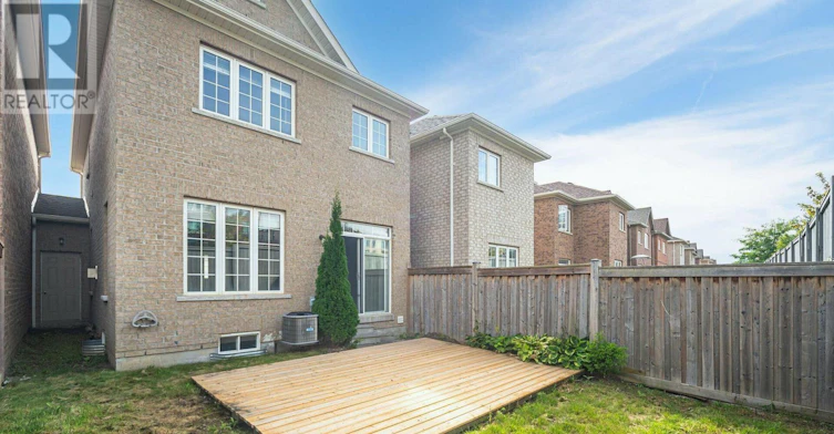 6 Dufay Road, Brampton, ON, L7A 0B5 - 24