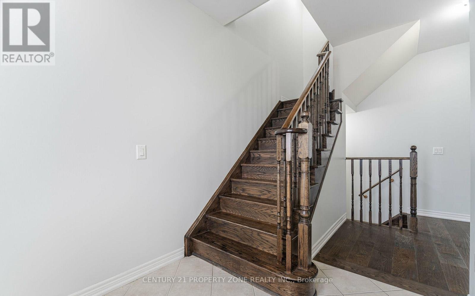 6 Dufay Road, Brampton, ON, L7A 0B5 - 20