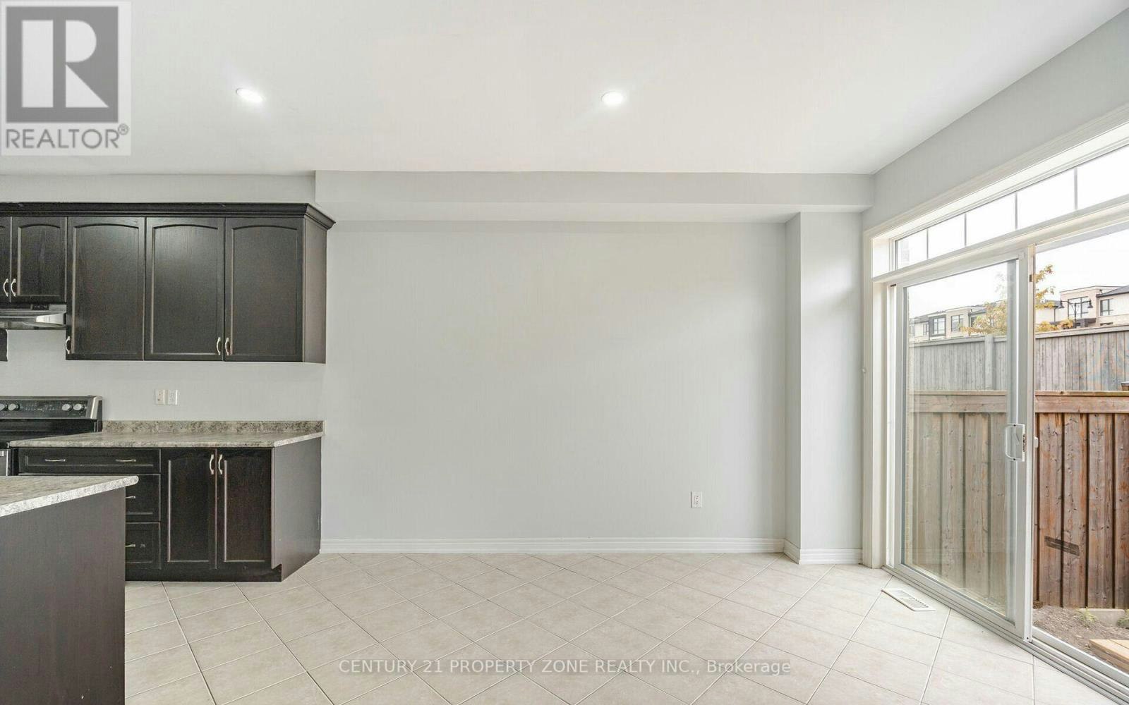 6 Dufay Road, Brampton, ON, L7A 0B5 - 8