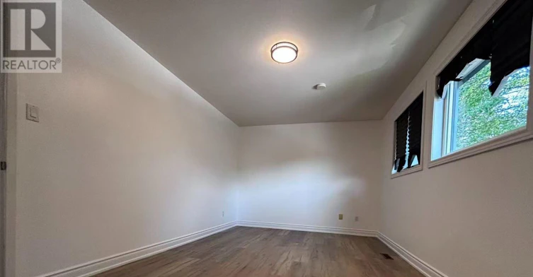 22 Poplar Crescent, Aurora, ON, L4G 3L3 - 17