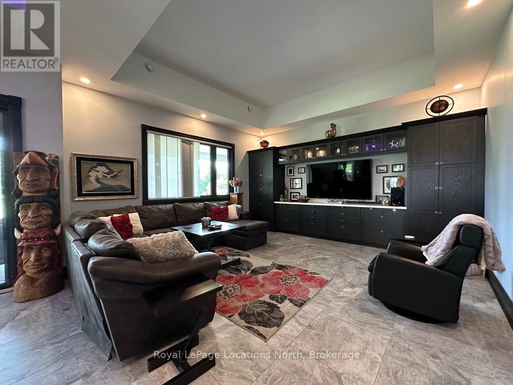 2263 Nottawasaga 6 N, Clearview, ON, L9Y 3Z1 - 10