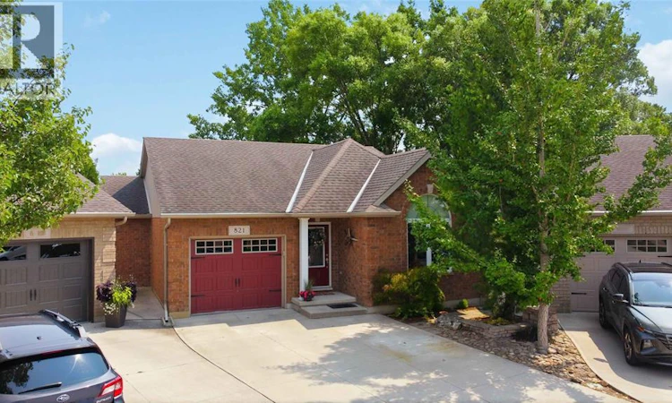 821 Carriage Way