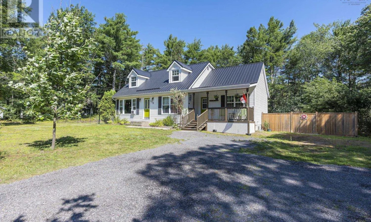 319 Birchcrest Drive