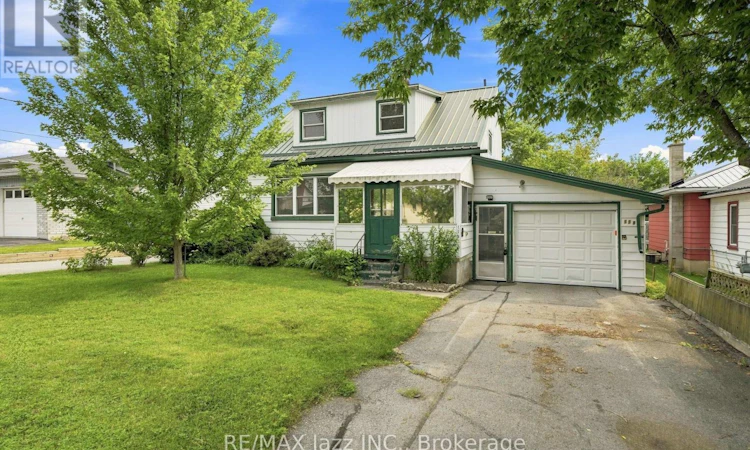 119 West Street W