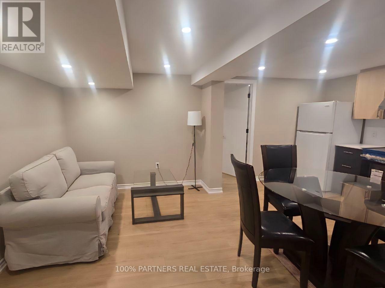 BSMT-244 Burbank Drive, Toronto, ON, M2K 1P8 - 4