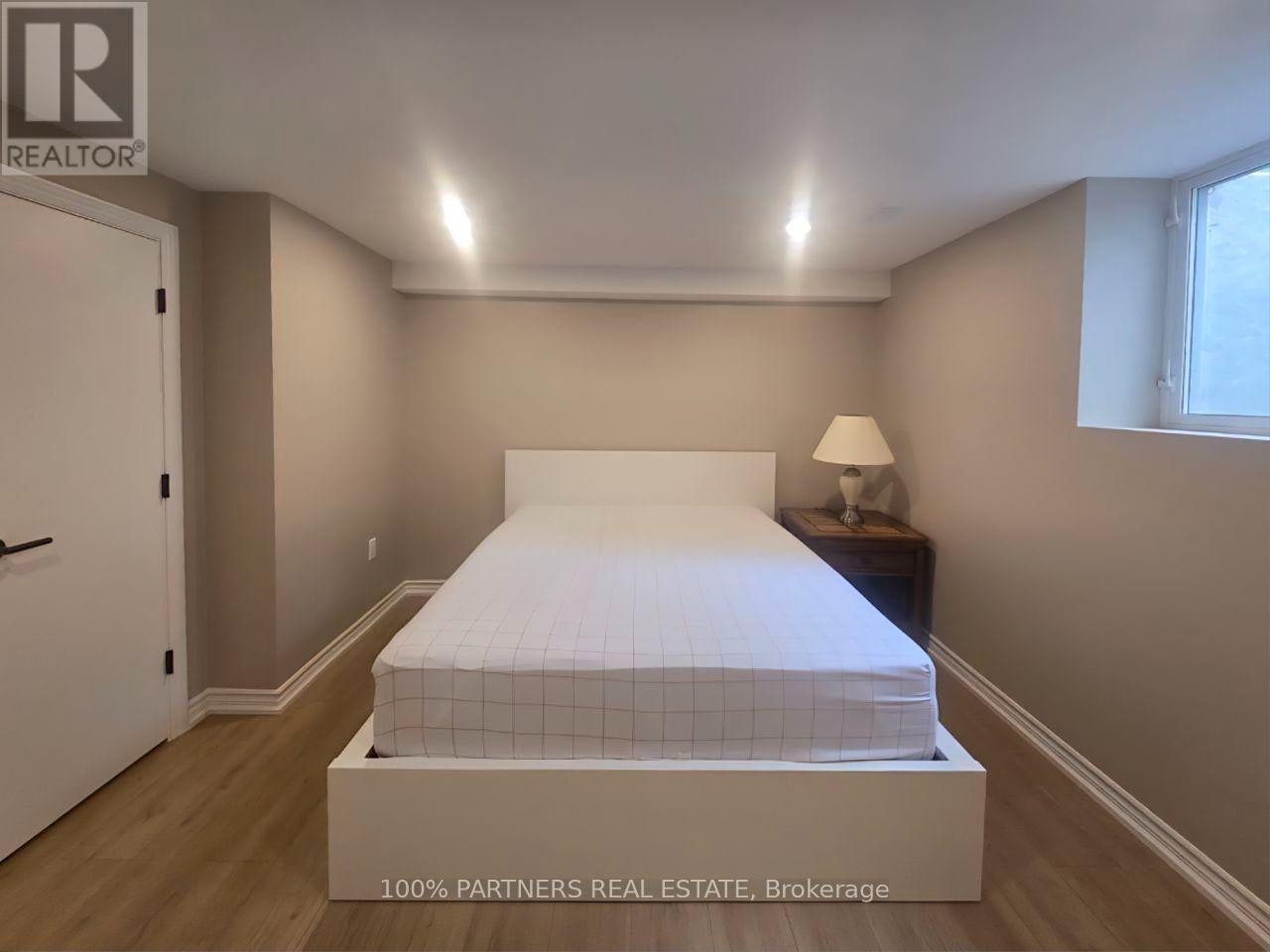 BSMT-244 Burbank Drive, Toronto, ON, M2K 1P8 - 14