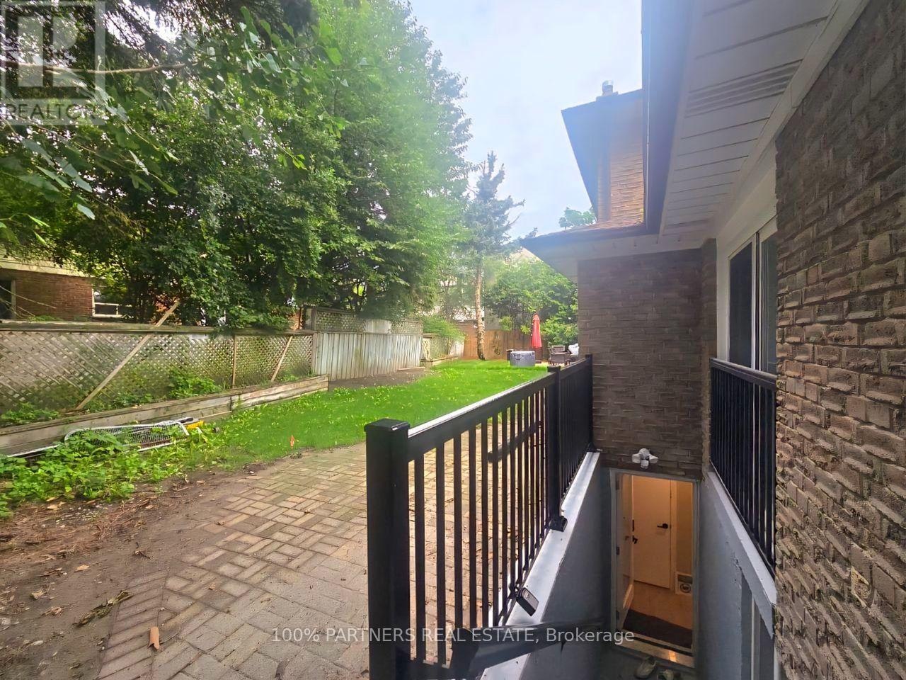 BSMT-244 Burbank Drive, Toronto, ON, M2K 1P8 - 22