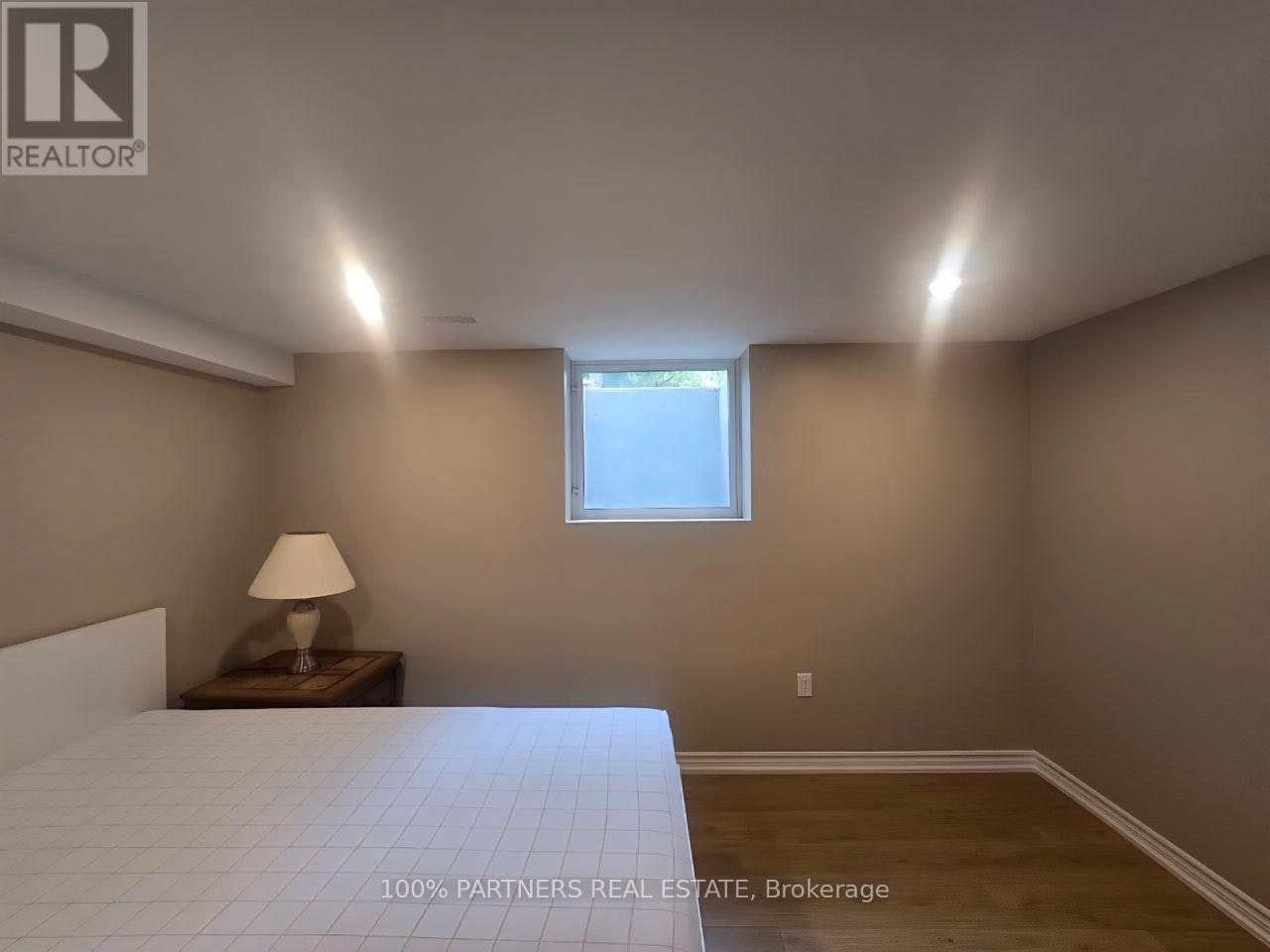 BSMT-244 Burbank Drive, Toronto, ON, M2K 1P8 - 13