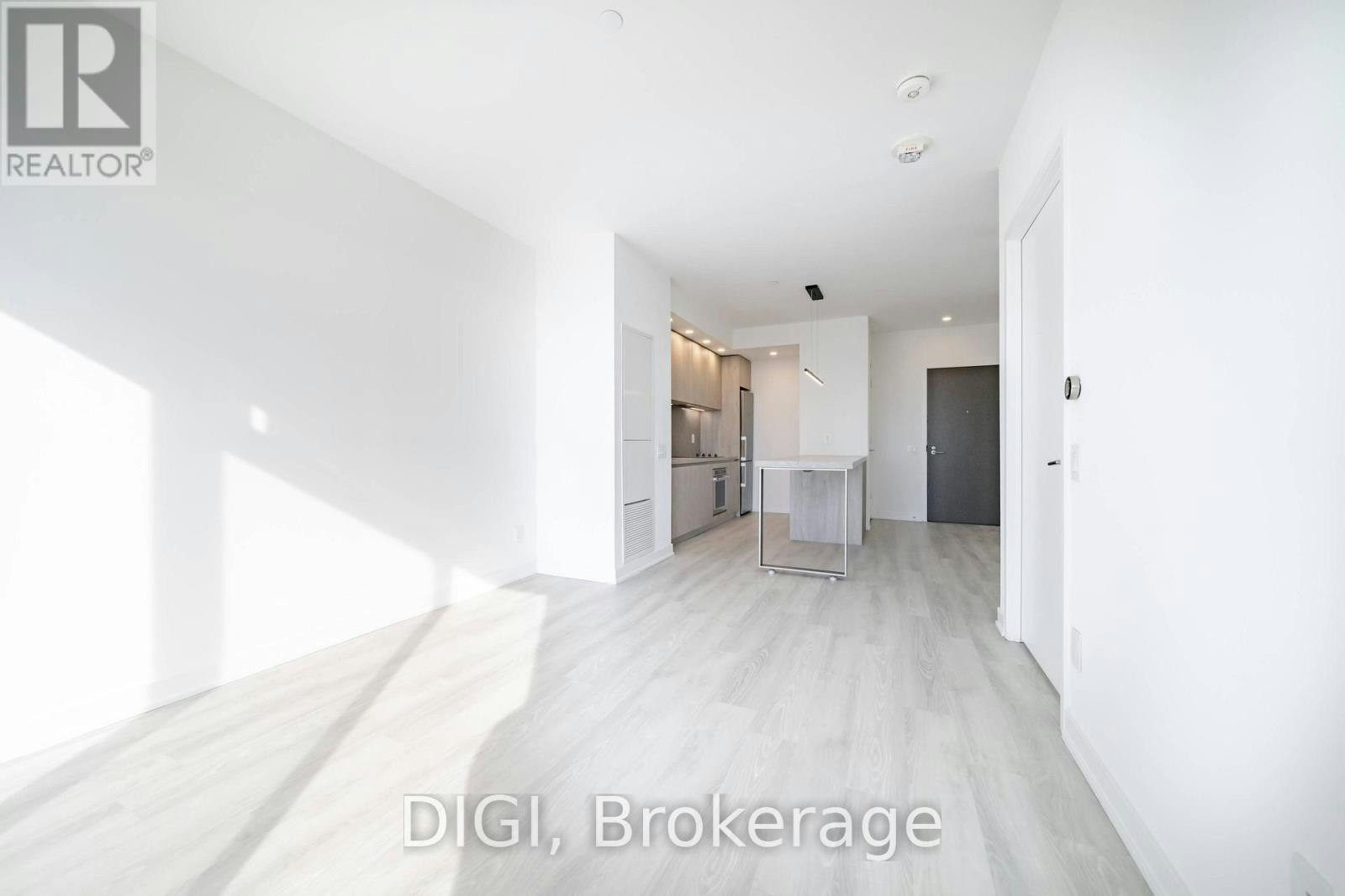 2004-57 Spadina Avenue, Toronto, ON, M5V 0T9 - 2