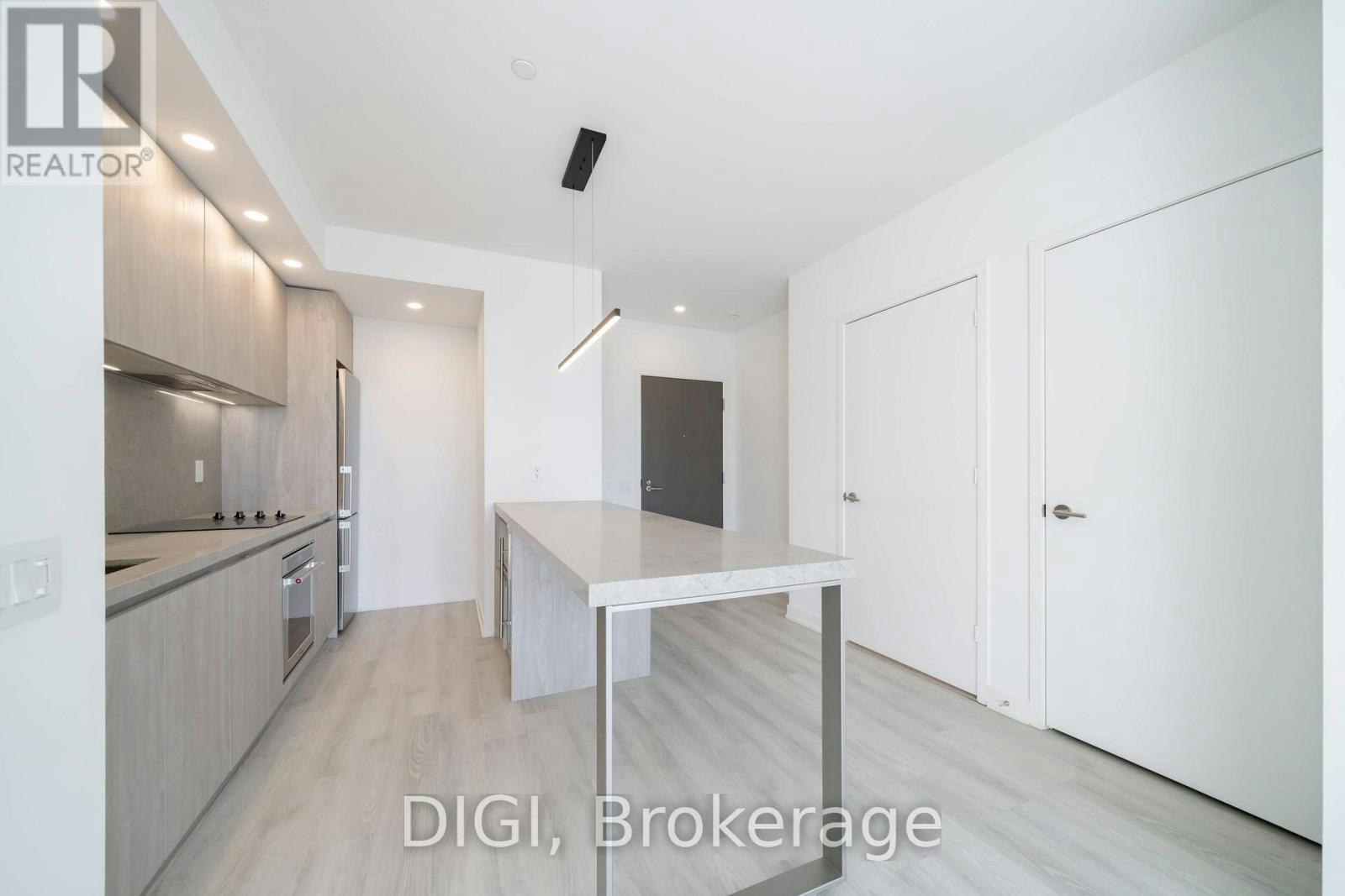 2004-57 Spadina Avenue, Toronto, ON, M5V 0T9 - 3