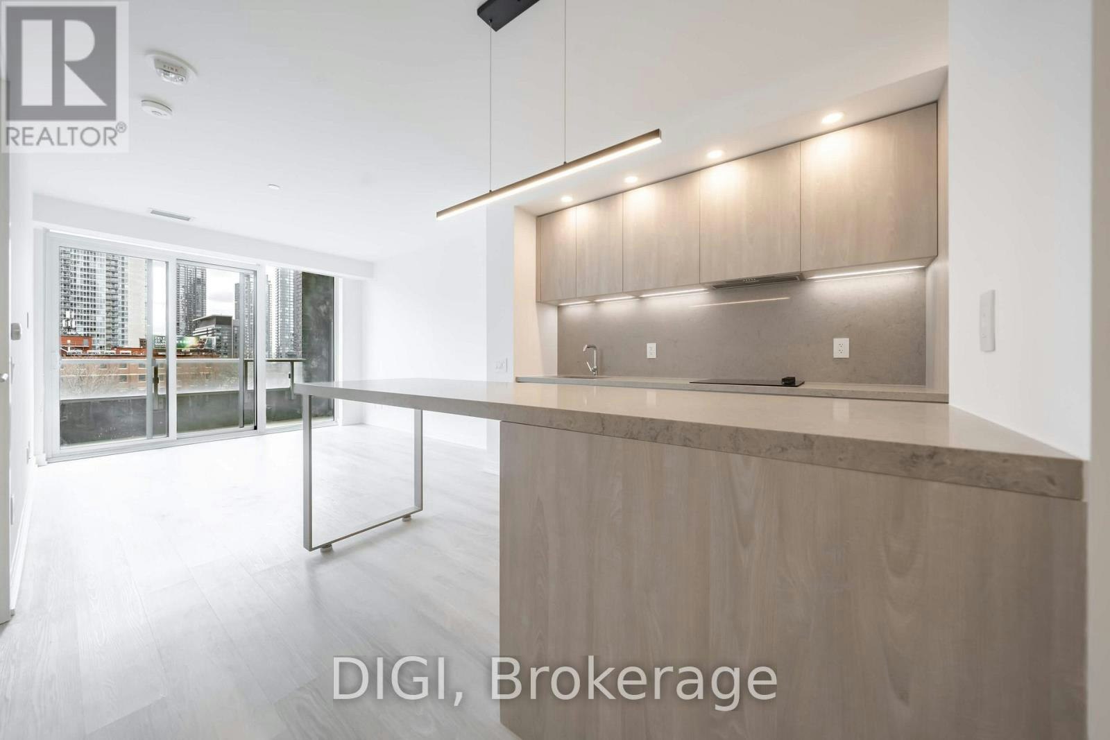 1109-57 Spadina Avenue, Toronto, ON, M5V 0T9 - 5