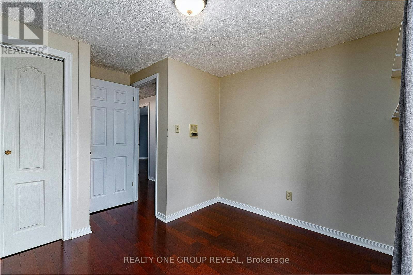 326 Prince Of Wales Drive, Whitby, ON, L1N 6M9 - 29