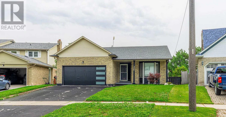 326 Prince Of Wales Drive, Whitby, ON, L1N 6M9