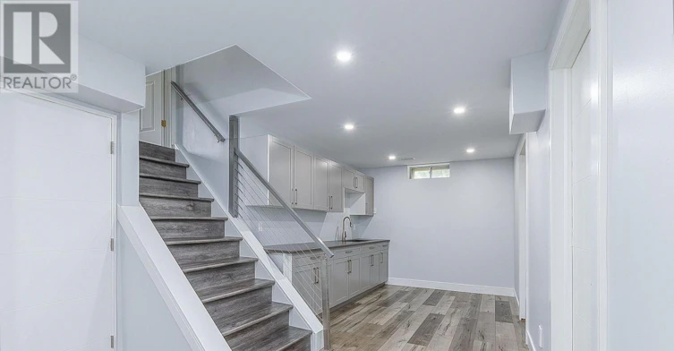 326 Prince Of Wales Drive, Whitby, ON, L1N 6M9 - 18