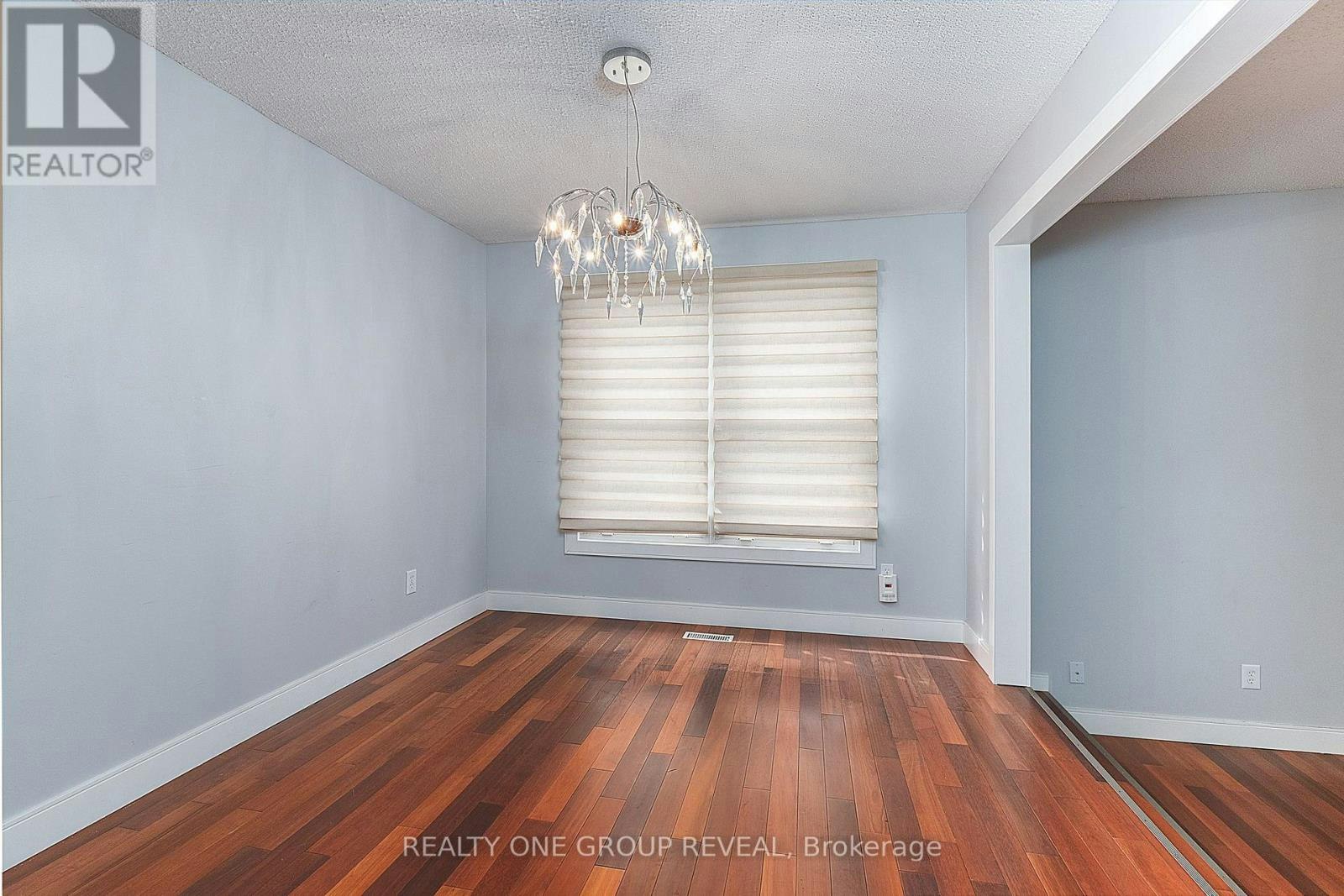 326 Prince Of Wales Drive, Whitby, ON, L1N 6M9 - 5