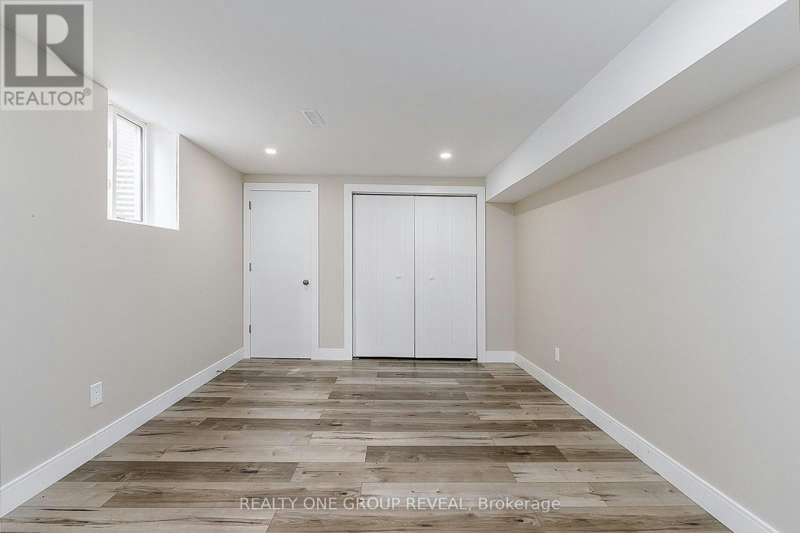 326 Prince Of Wales Drive, Whitby, ON, L1N 6M9 - 21