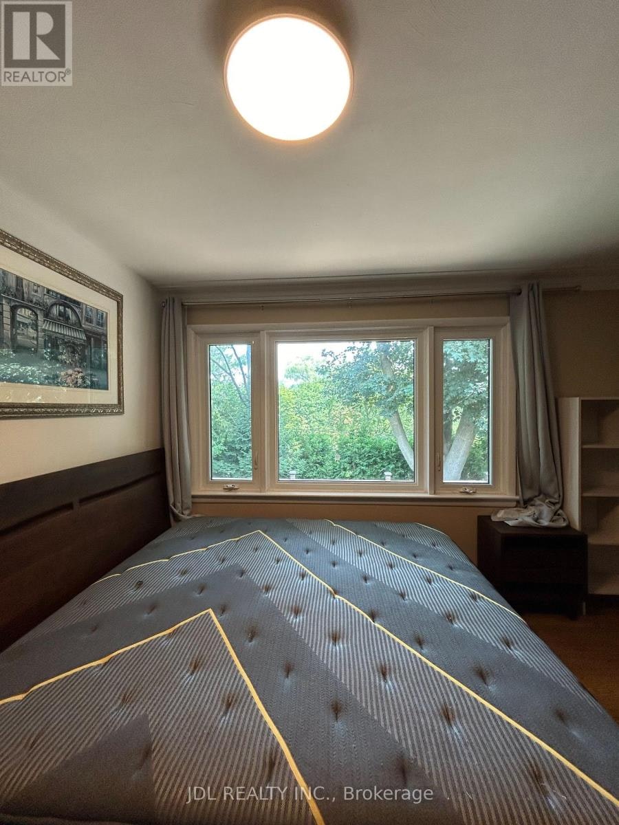 110 Robinson St Street, Markham, ON, L3P 1P1 - 5
