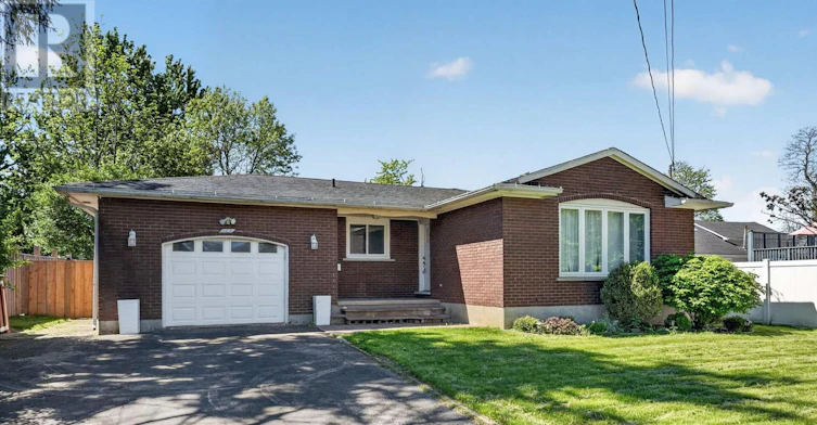 268 Henrietta Street, Fort Erie, ON, L2A 2K7 - 2