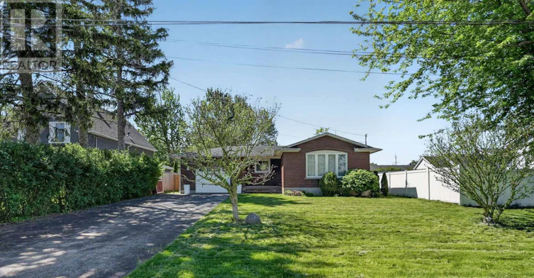 268 Henrietta Street, Fort Erie, ON, L2A 2K7 - 4