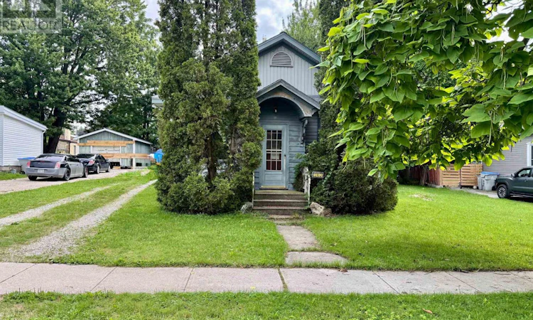240 King Street