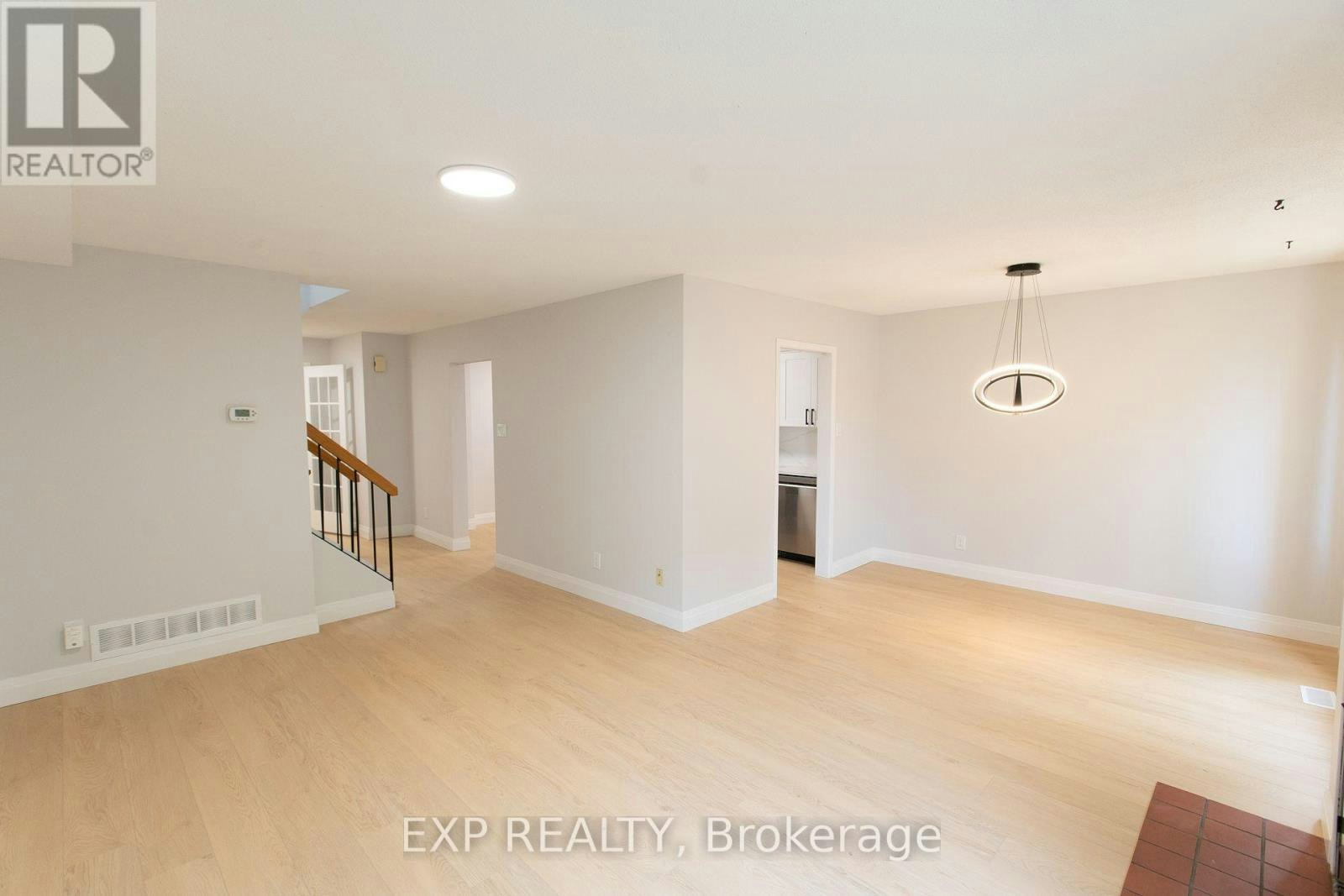 7-710 Coronation Avenue, Ottawa, ON, K1G 4G7 - 8