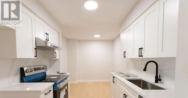 7-710 Coronation Avenue, Ottawa, ON, K1G 4G7 - 10