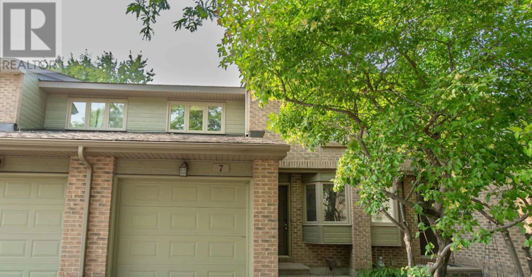 7-710 Coronation Avenue, Ottawa, ON, K1G 4G7