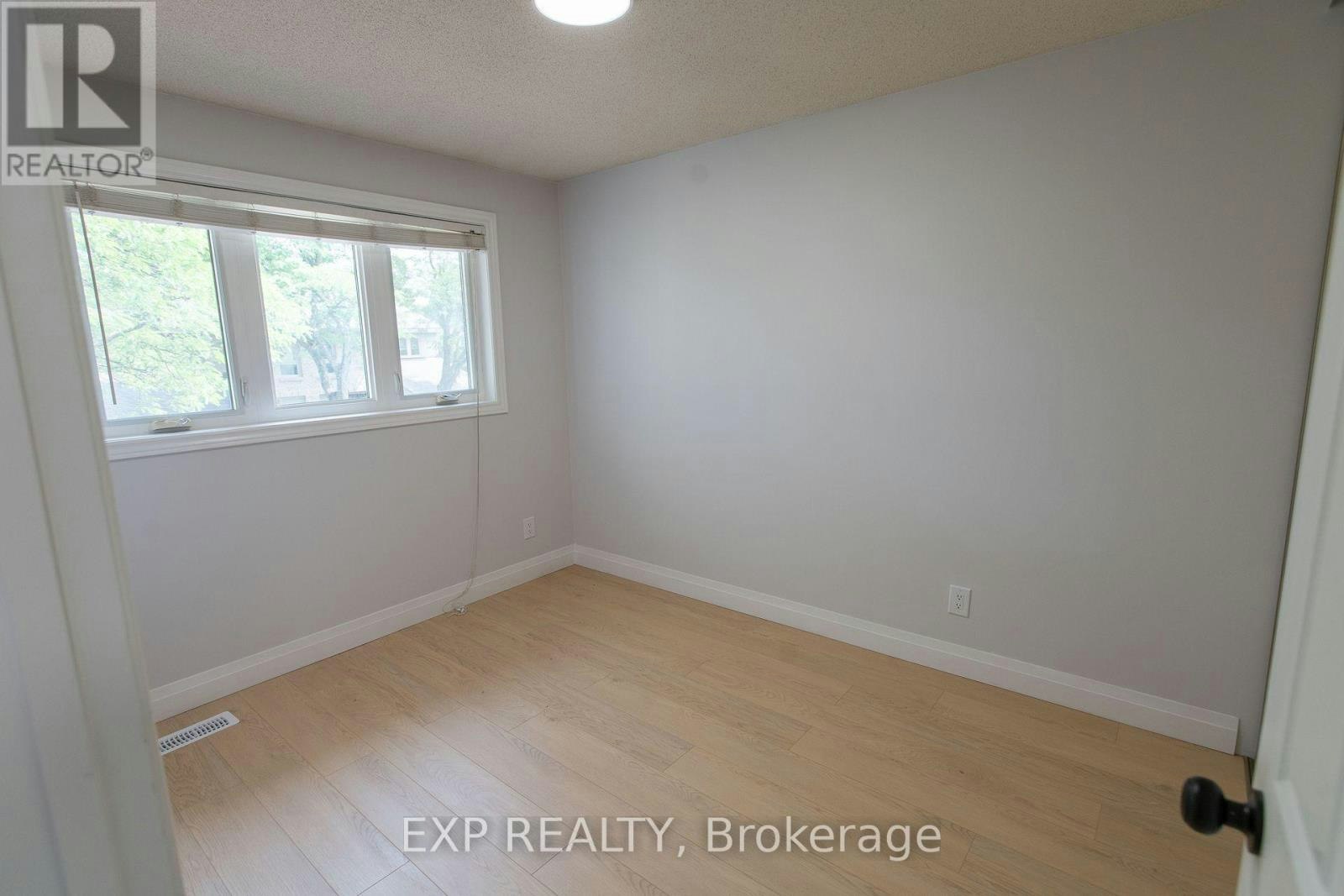 7-710 Coronation Avenue, Ottawa, ON, K1G 4G7 - 14
