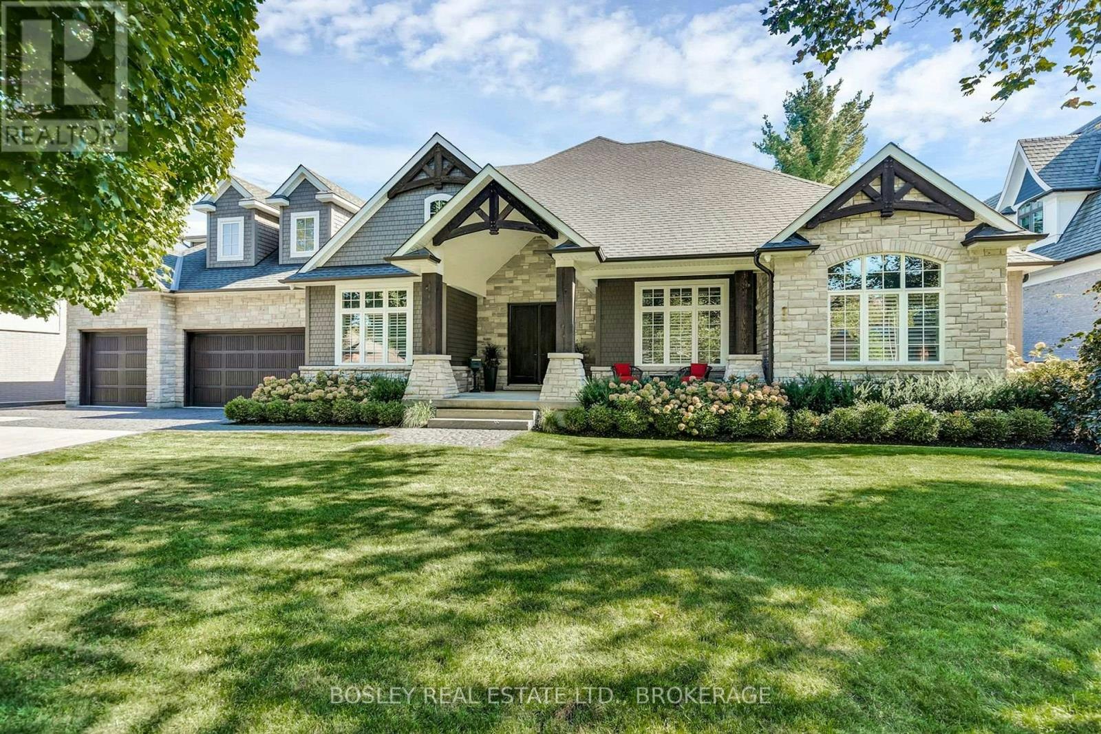 94 Terrence Park Drive, Hamilton, ON, L9G 1C2