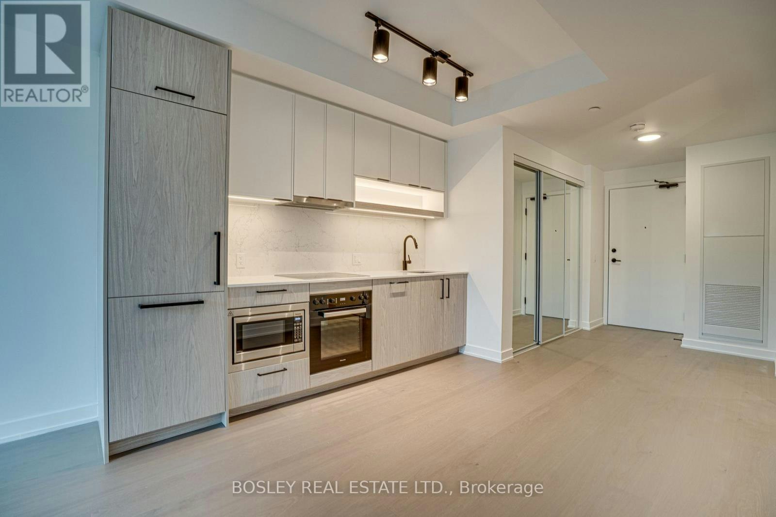 618-91 Montclair Avenue, Toronto, ON, M5P 0B1 - 5