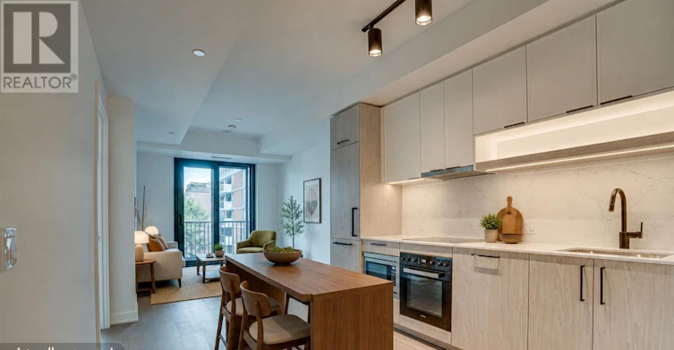618-91 Montclair Avenue, Toronto, ON, M5P 0B1 - 2