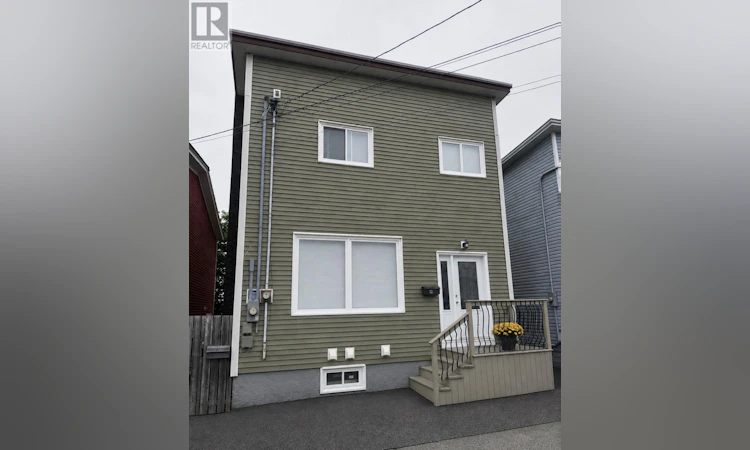 12 Blatch Avenue