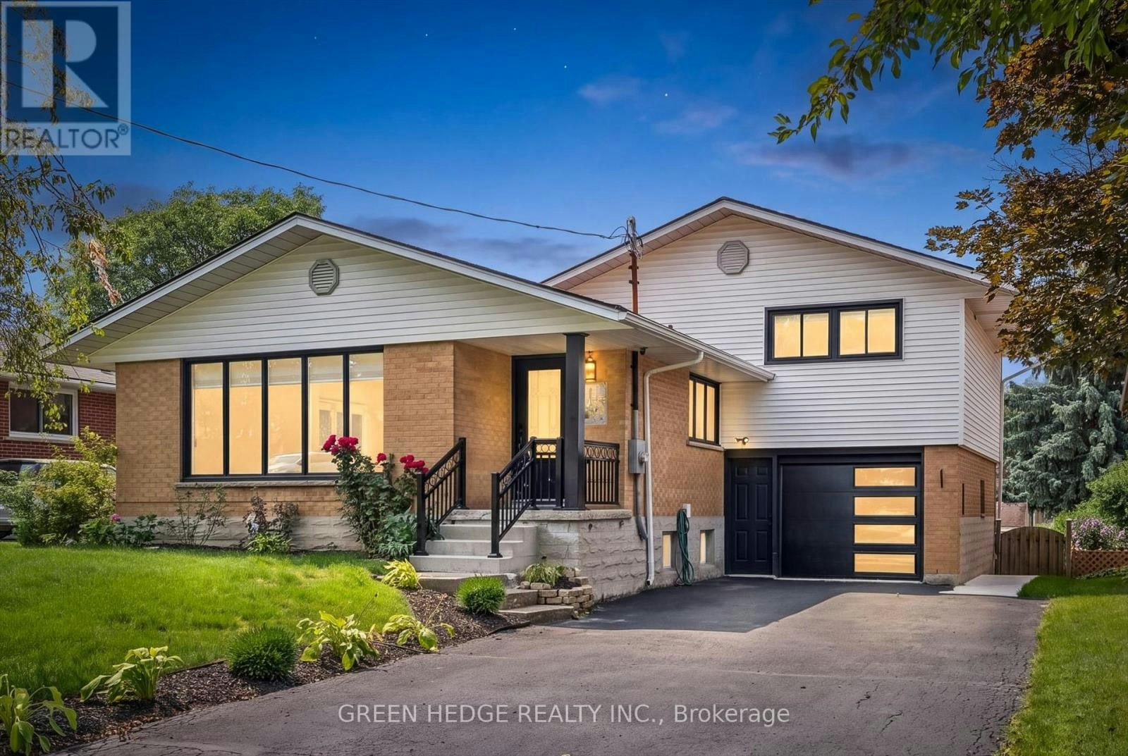 385 Village Crescent, Kitchener, ON, N2M 4V2