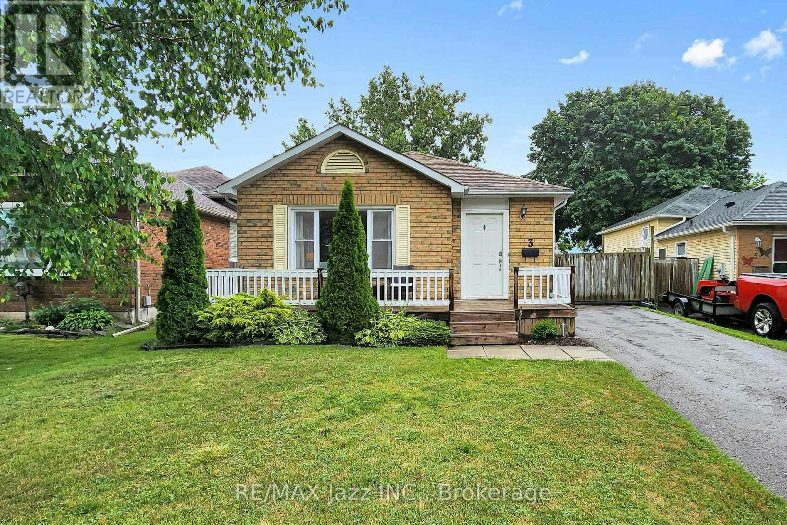 3 Pochon Avenue, Port Hope, ON, L1A 2X8