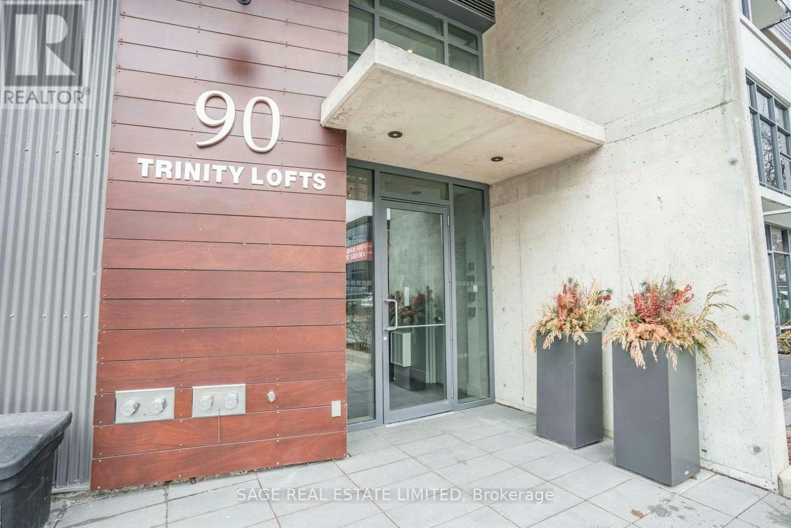 305-90 Trinity Street, Toronto, ON, M5A 0E4 - 2