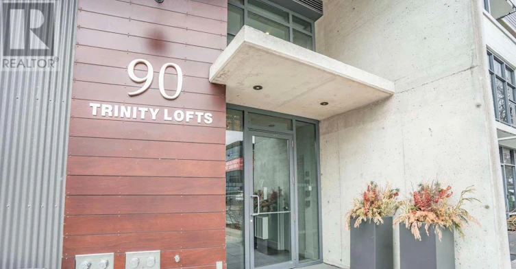 305-90 Trinity Street, Toronto, ON, M5A 0E4 - 2