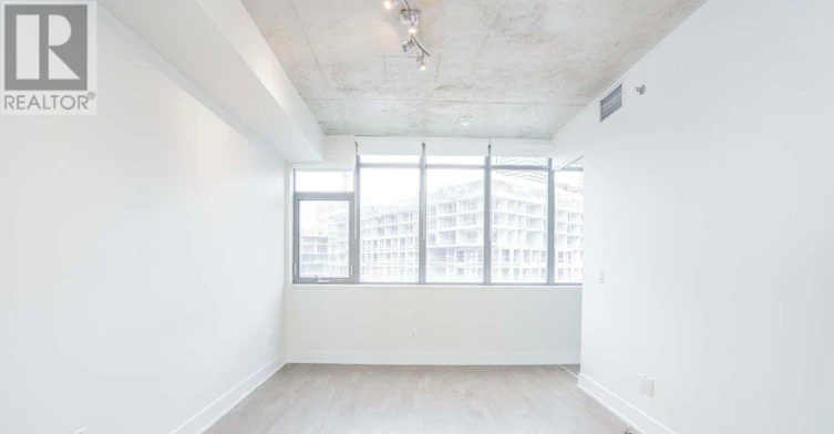 305-90 Trinity Street, Toronto, ON, M5A 0E4 - 5