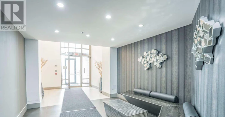 305-90 Trinity Street, Toronto, ON, M5A 0E4 - 3