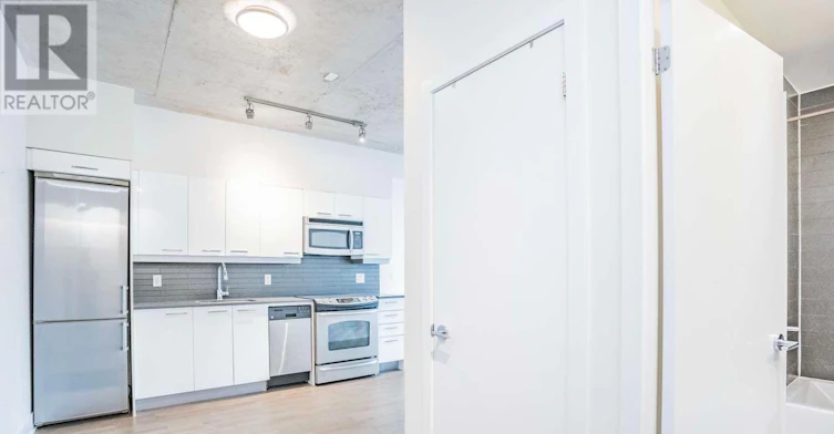 305-90 Trinity Street, Toronto, ON, M5A 0E4 - 16