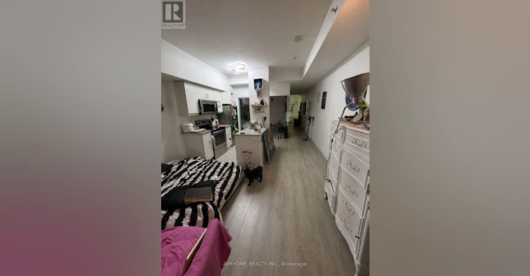 706-10 Willison Square, Toronto, ON, M5T 2E5 - 2